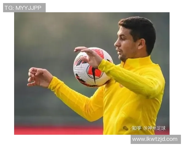 中国足球星爷是谁 他在绿茵场上的传奇故事与不为人知的幕后人生 中国足球星爷是谁 他在绿茵场上的传奇故事与不为人知的幕后人生