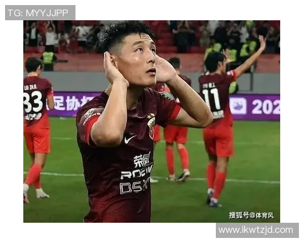 国足球员集体称赞武磊表现突出纷纷表示他是球队核心与榜样