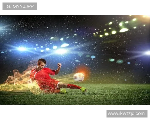 绿茵战场激情瞬间球星飞身滑铲诠释足球拼搏精神